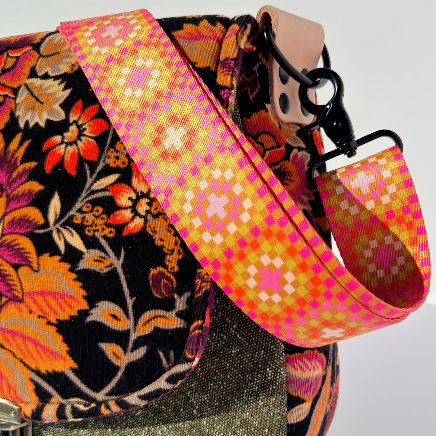Corduroy Wool Crossbody bag