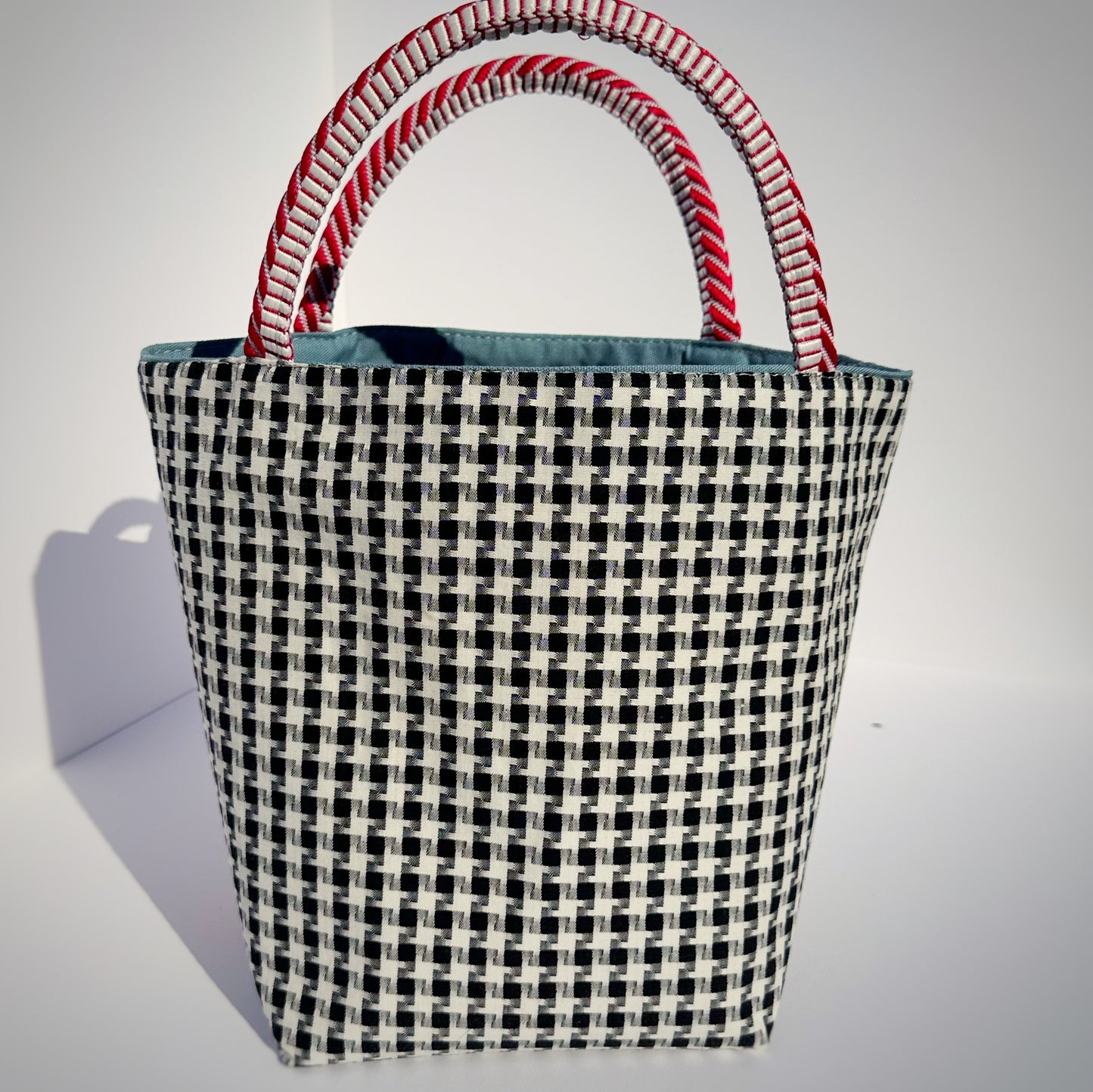 Rhubarb Picnic Tote